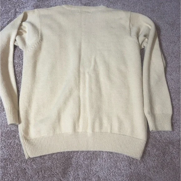 Vintage Floral Sweater - Picture 9 of 10